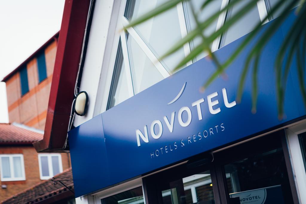 Novotel Stevenage Exterior foto